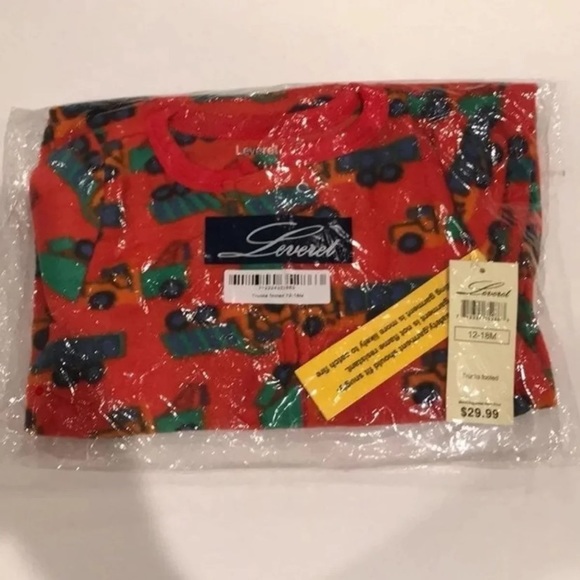 NWT Levert baby fleece footed pajamas -12-18 - Picture 5 of 5